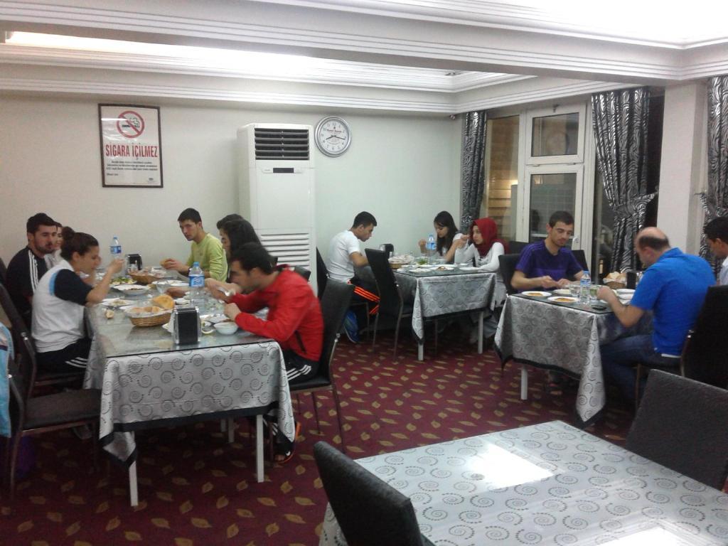 Burak Hotel Gaziantep Bagian luar foto